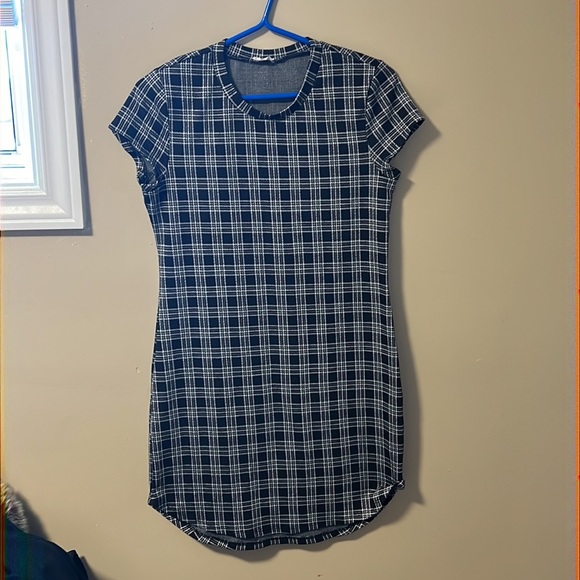 Ripe mini black and white striped dress. US 4. - Picture 6 of 7